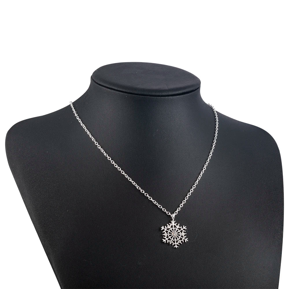 Snowflake Zircon Necklace