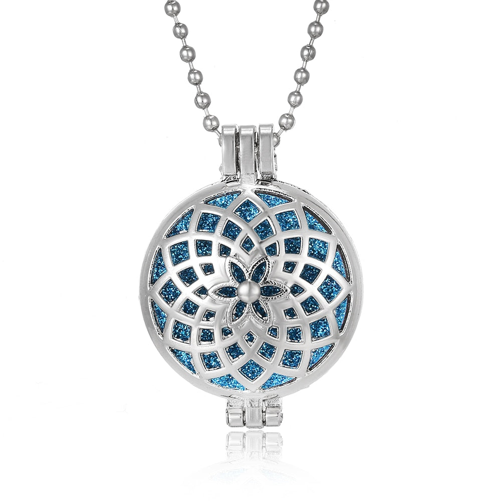 New Aromatherapy Diffuser Necklace Vintage Flower Butterfly Open Locket Aroma Pendant Perfume Essential Oil Diffuser Necklace