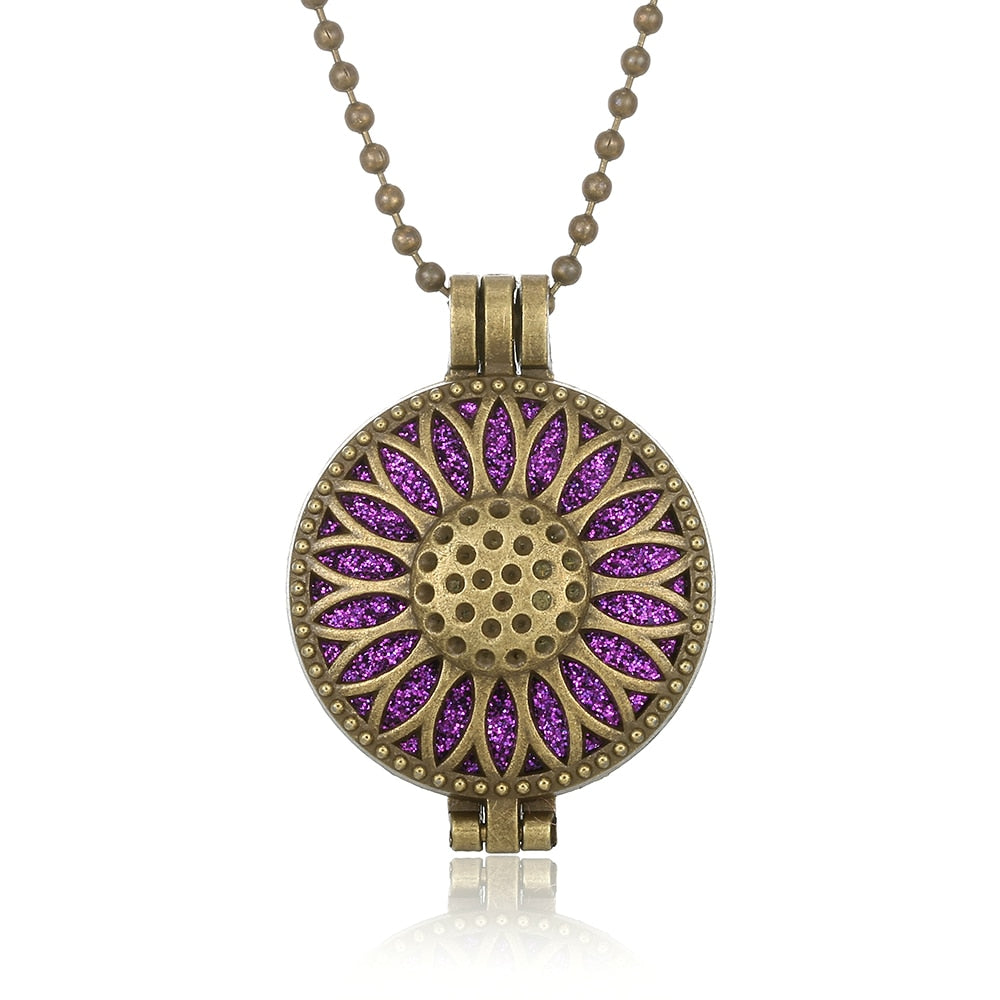 New Aromatherapy Diffuser Necklace Vintage Flower Butterfly Open Locket Aroma Pendant Perfume Essential Oil Diffuser Necklace